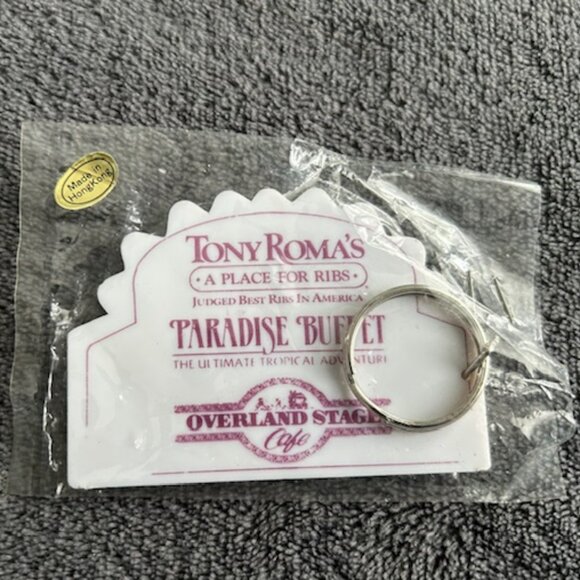 Vintage Sam Boyd's Fremont Hotel & Casino Keychain, Vegas - Picture 3 of 4